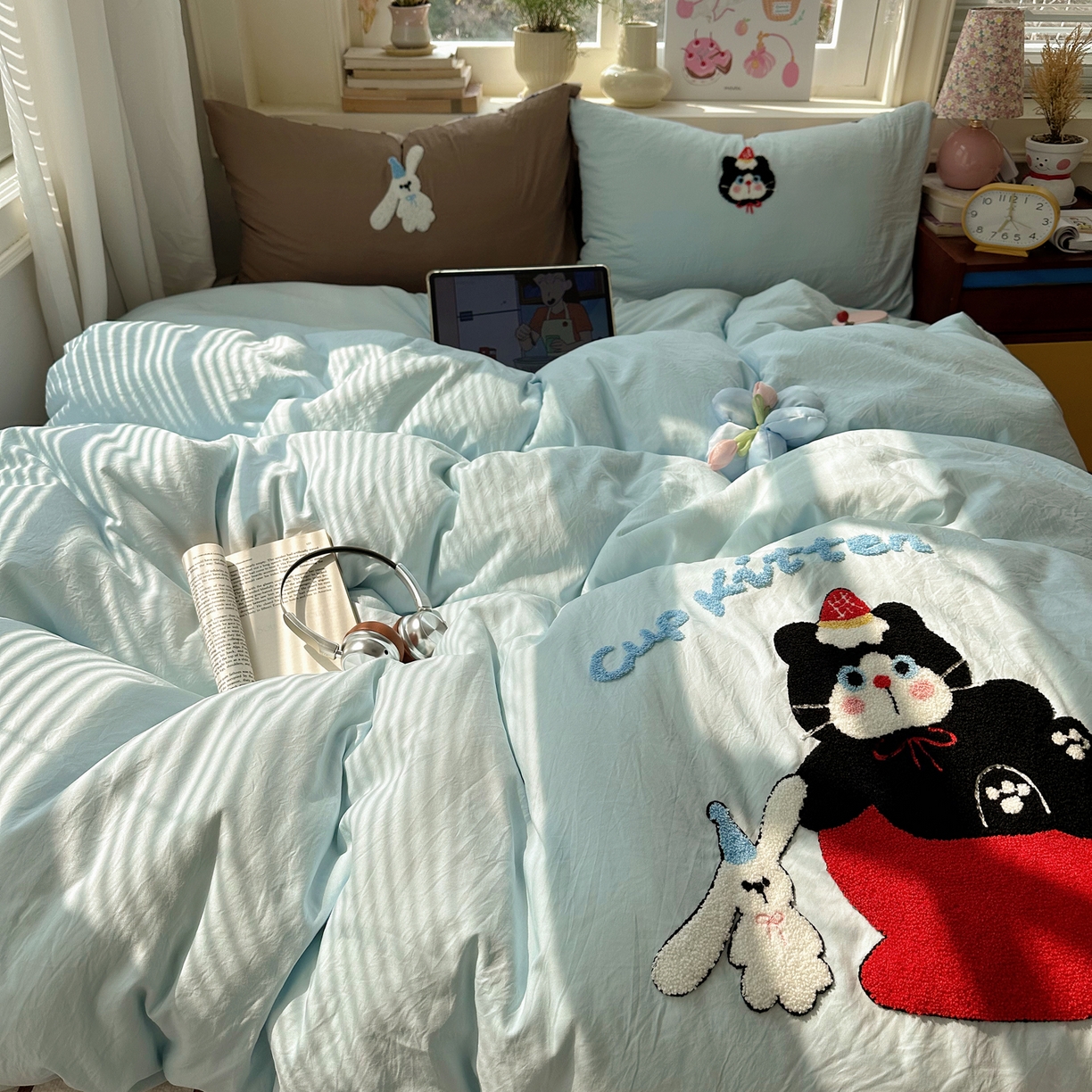 91家纺网 家纺一手货源 找家纺 （总）顾里家纺 2026春夏新款ins可爱风云朵毛巾绣四件套（会员-3元  床笠定制不退换0