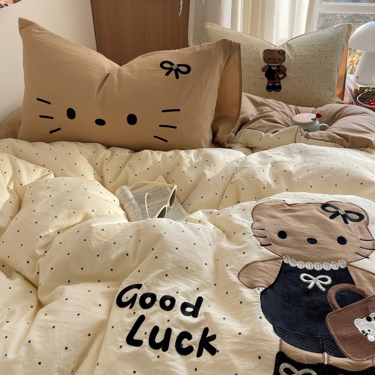 91家纺网 家纺一手货源 找家纺 沐慕 2026新款大贴布绣云朵棉四件套 Coco小姐