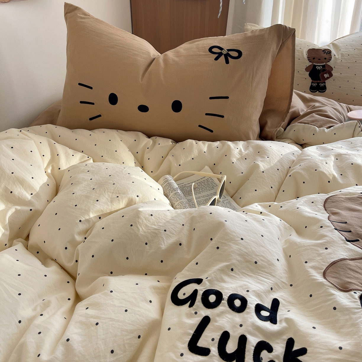 91家纺网 家纺一手货源 找家纺 沐慕 2026新款大贴布绣云朵棉四件套 Coco小姐