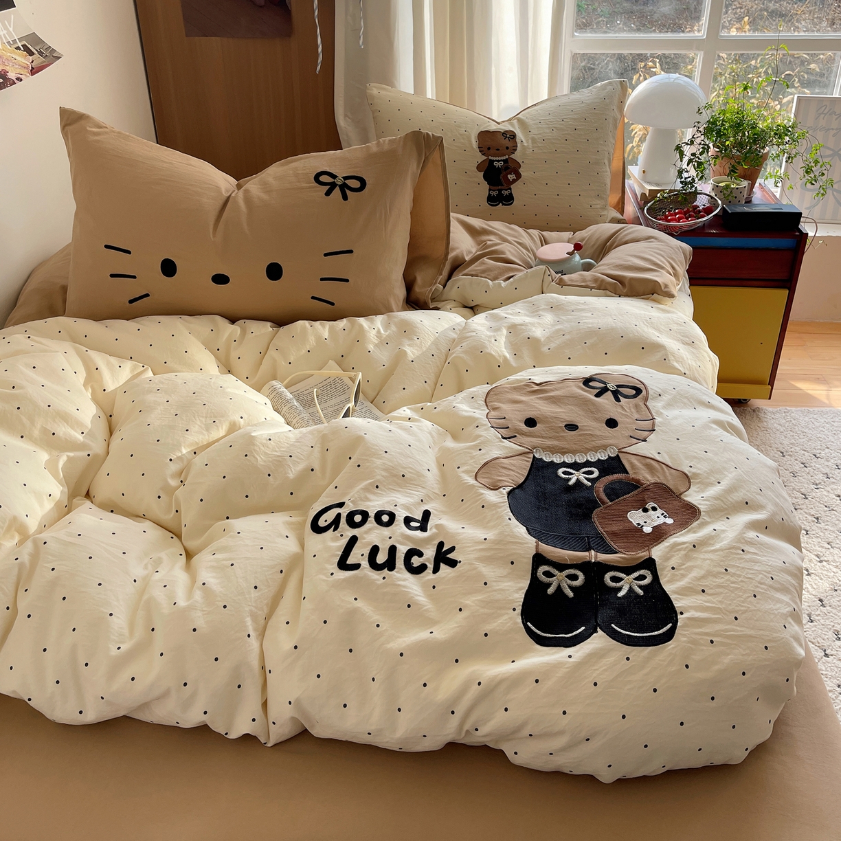 91家纺网 家纺一手货源 找家纺 沐慕 2026新款大贴布绣云朵棉四件套 Coco小姐