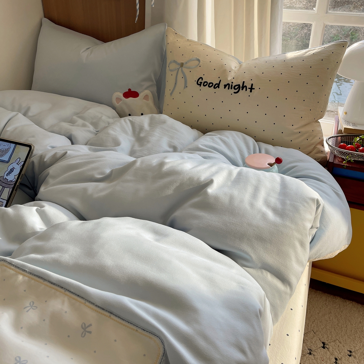 91家纺网 家纺一手货源 找家纺 沐慕 2026新款大贴布绣云朵棉四件套 晚安小熊