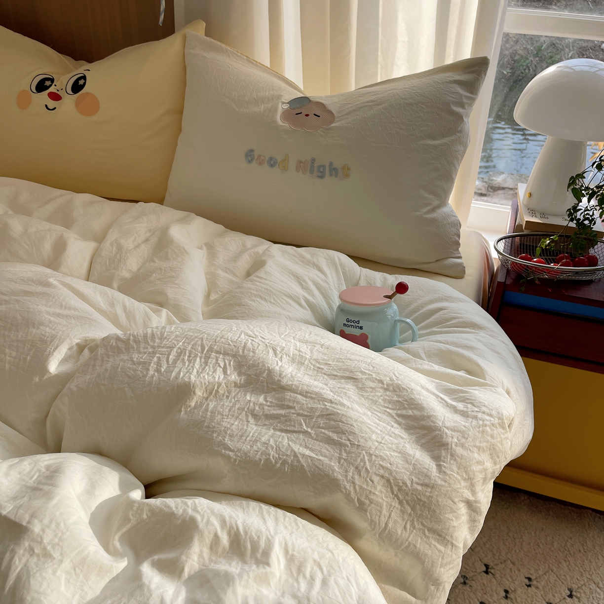 91家纺网 家纺一手货源 找家纺 沐慕 2026新款大贴布绣云朵棉四件套 萌星星