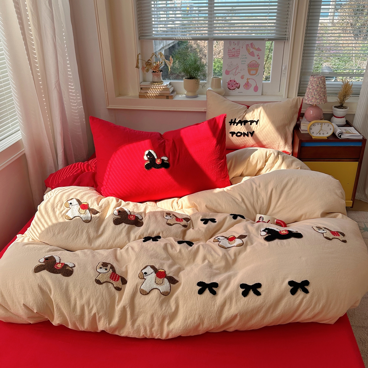 91家纺网 家纺一手货源 找家纺 （总）顾里家纺 2026春夏新款ins可爱风云朵毛巾绣四件套（会员-3元  床笠定制不退换0