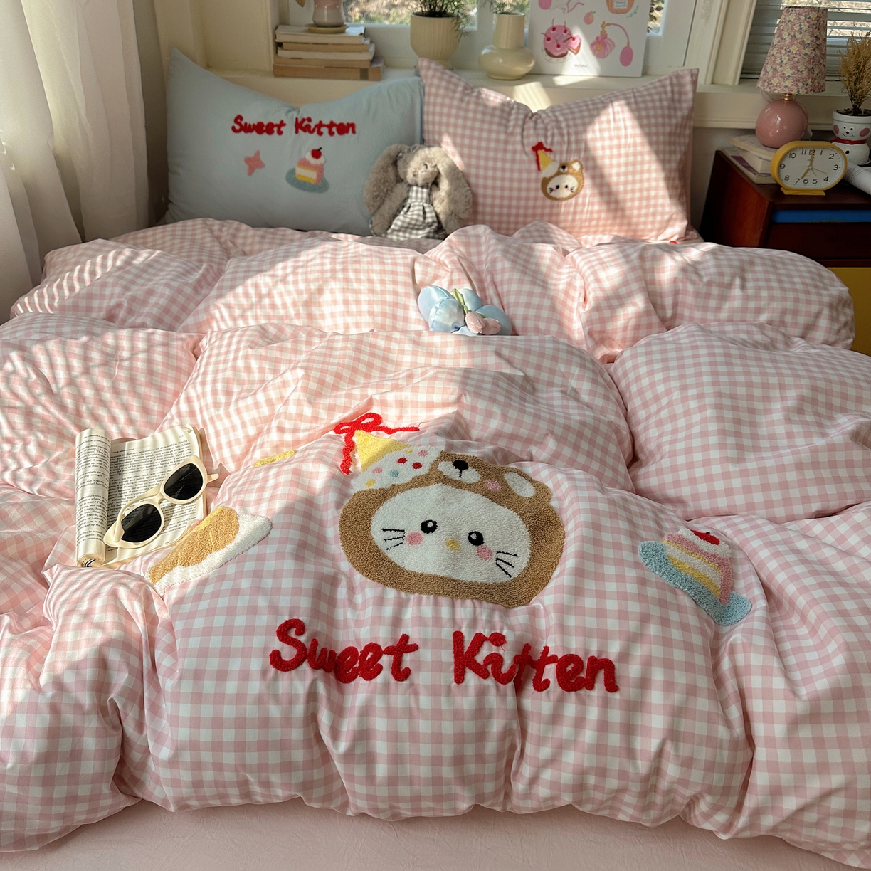 顾里家纺 2026春夏新款ins可爱风云朵毛巾绣四件套（会员-3元  床笠定制不退换0 冰淇淋猫