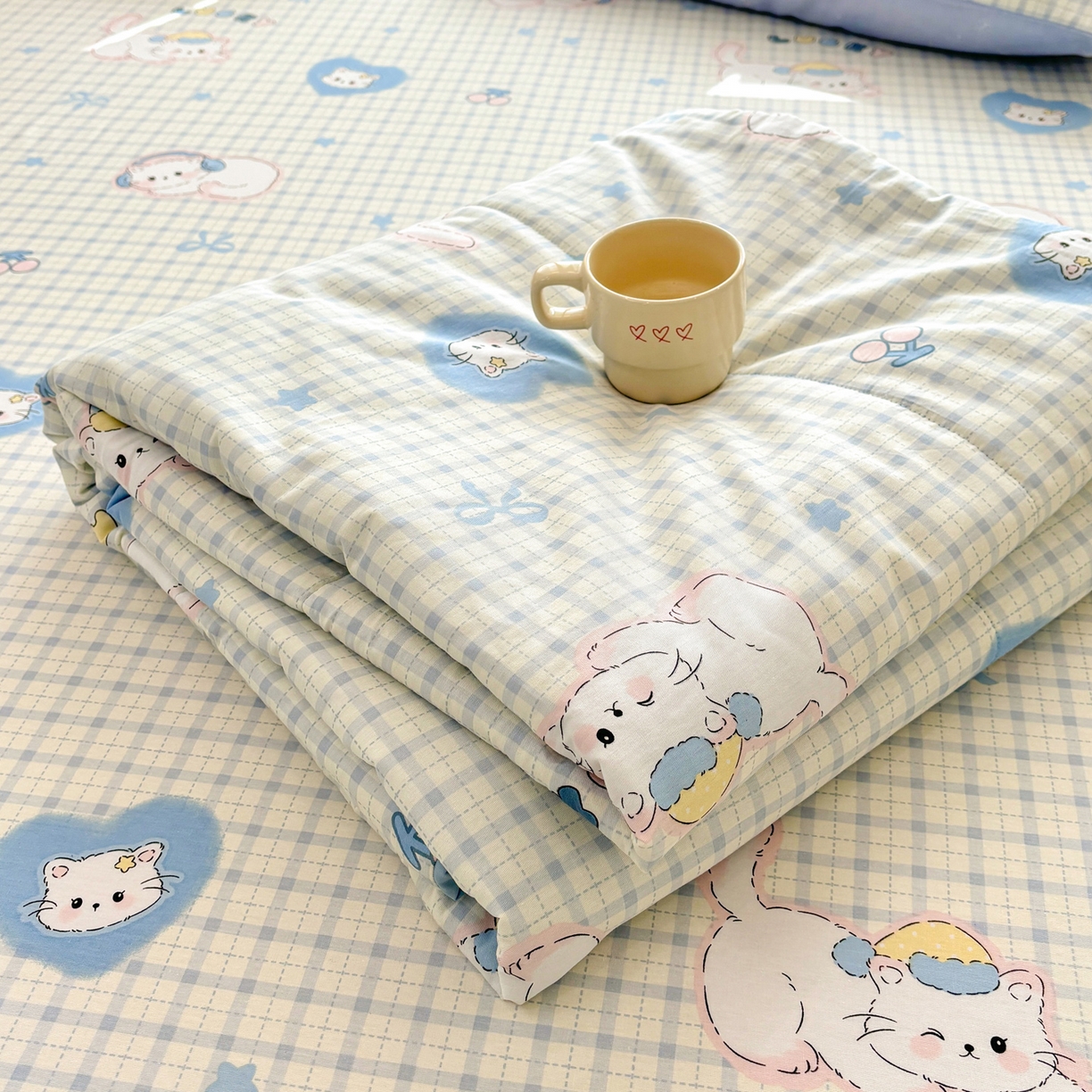 91家纺网 家纺一手货源 找家纺 雅居纺家纺 2026新款A版全棉B版凉感夏被夏凉被空调被 夏被 贪睡猫猫