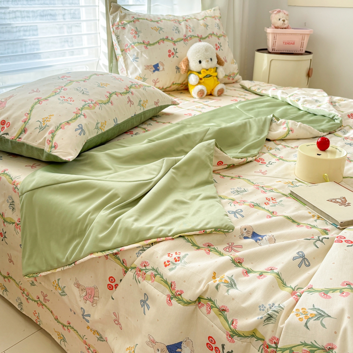 91家纺网 家纺一手货源 找家纺 雅居纺家纺 2026新款A版全棉B版凉感夏被夏凉被空调被 夏被 花园秘境