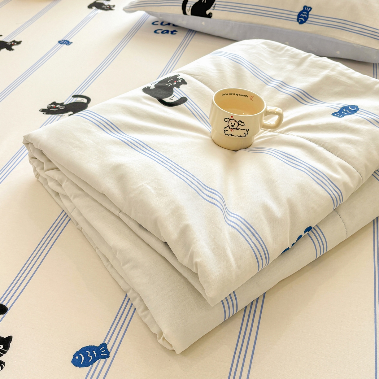 91家纺网 家纺一手货源 找家纺 雅居纺家纺 2026新款A版全棉B版凉感夏被夏凉被空调被 夏被 可爱小猫