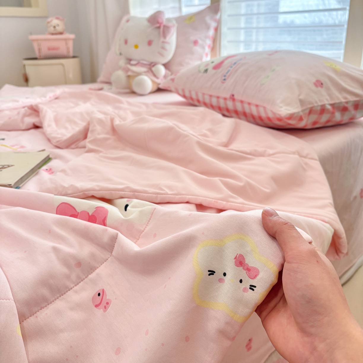 91家纺网 家纺一手货源 找家纺 雅居纺家纺 2026新款A版全棉B版凉感夏被夏凉被空调被 夏被 快乐小猫