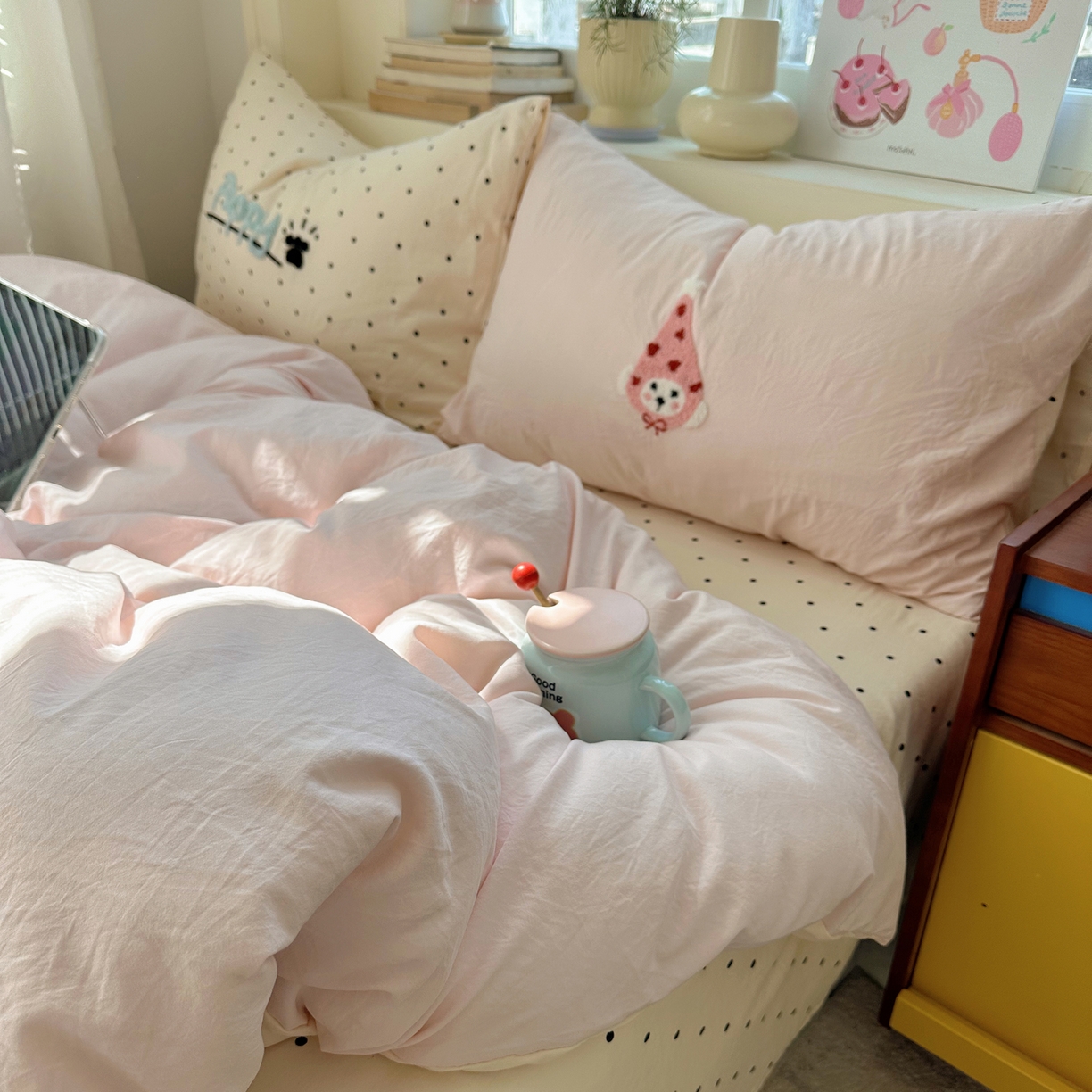 91家纺网 家纺一手货源 找家纺 顾里家纺 2026春夏新款ins可爱风云朵毛巾绣四件套（会员-3元  床笠定制不退换0 波点修狗