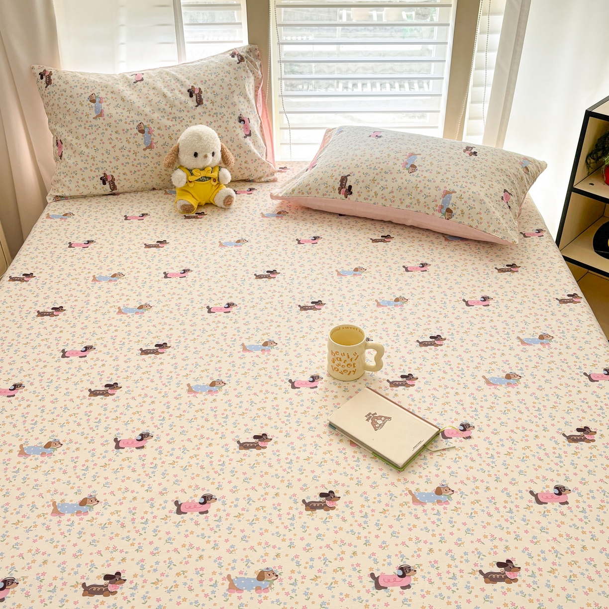 91家纺网 家纺一手货源 找家纺 雅居纺家纺 2026新款全棉纯棉单床单床笠枕套单件单品系列 单品 碎花腊肠狗