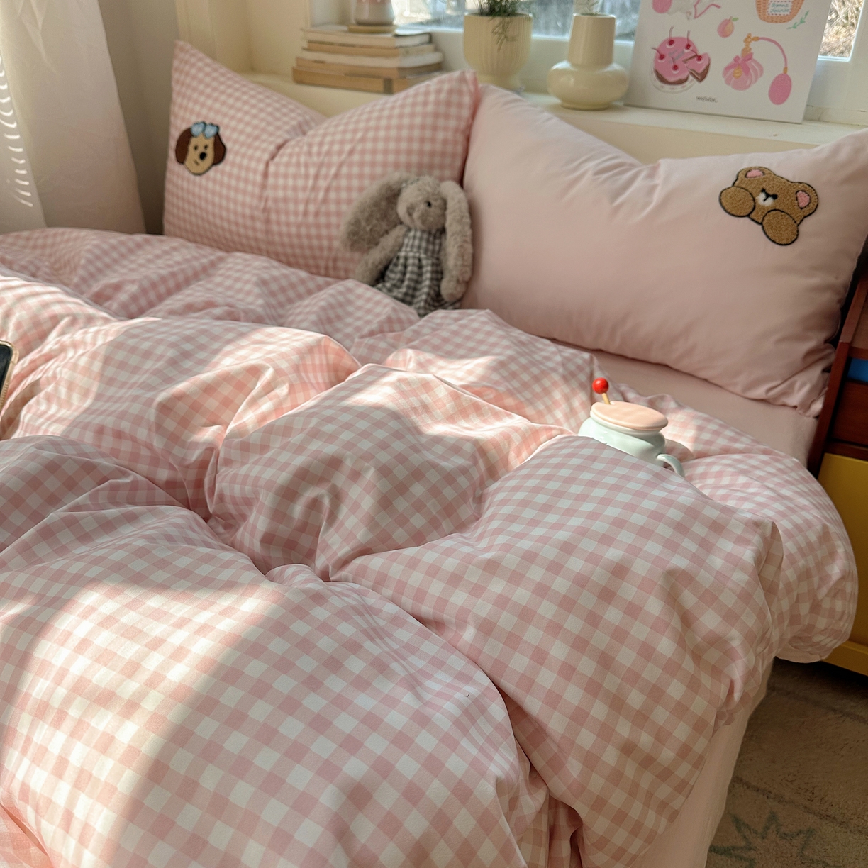 91家纺网 家纺一手货源 找家纺 顾里家纺 2026春夏新款ins可爱风云朵毛巾绣四件套（会员-3元  床笠定制不退换0 狗狗好友