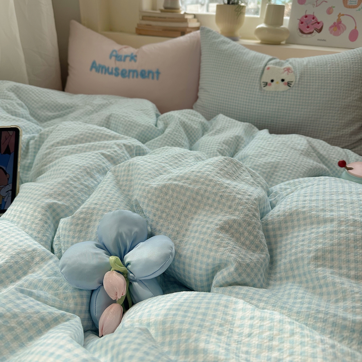 91家纺网 家纺一手货源 找家纺 顾里家纺 2026春夏新款ins可爱风云朵毛巾绣四件套（会员-3元  床笠定制不退换0 木马猫咪