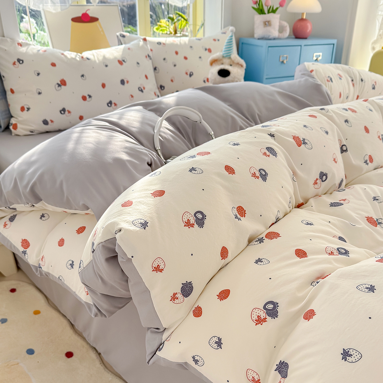 91家纺网 家纺一手货源 找家纺 元禾 2026新款A类古法水洗仿棉云感纱四件套 草莓啵啵