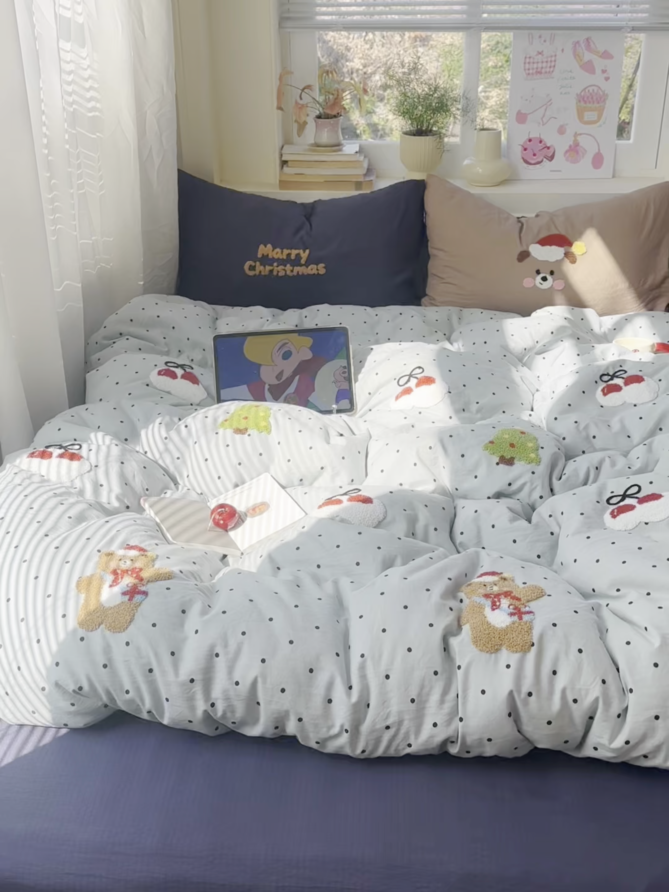 91家纺网 家纺一手货源 找家纺 顾里家纺 2026春夏新款ins可爱风云朵毛巾绣四件套（会员-3元  床笠定制不退换0 圣诞熊仔