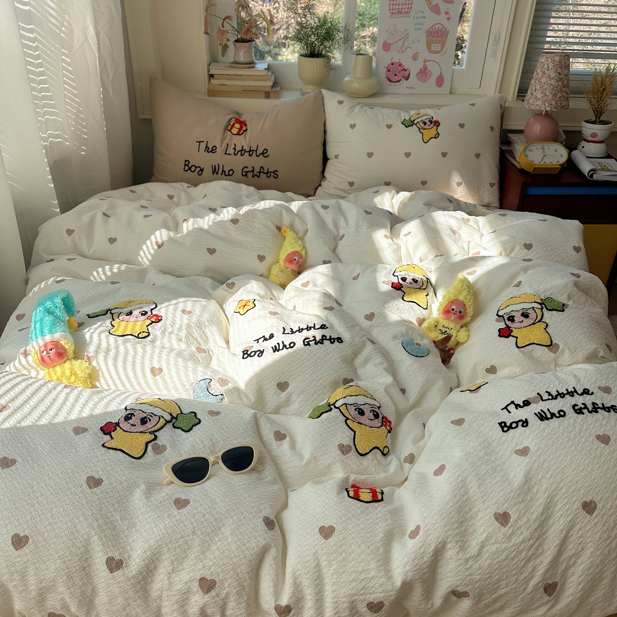 91家纺网 家纺一手货源 找家纺 顾里家纺 2026春夏新款ins可爱风云朵毛巾绣四件套（会员-3元  床笠定制不退换0 星星宝宝