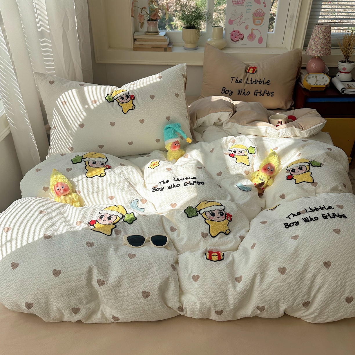 91家纺网 家纺一手货源 找家纺 顾里家纺 2026春夏新款ins可爱风云朵毛巾绣四件套（会员-3元  床笠定制不退换0 星星宝宝