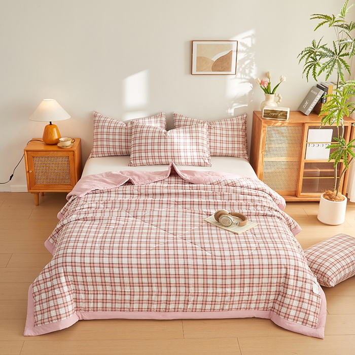 91家纺网 家纺一手货源 找家纺 海洋家纺 2026新款100%新疆棉花格子夏被亲肤仿棉夏凉被纯手包边空调被薄被子 奥利