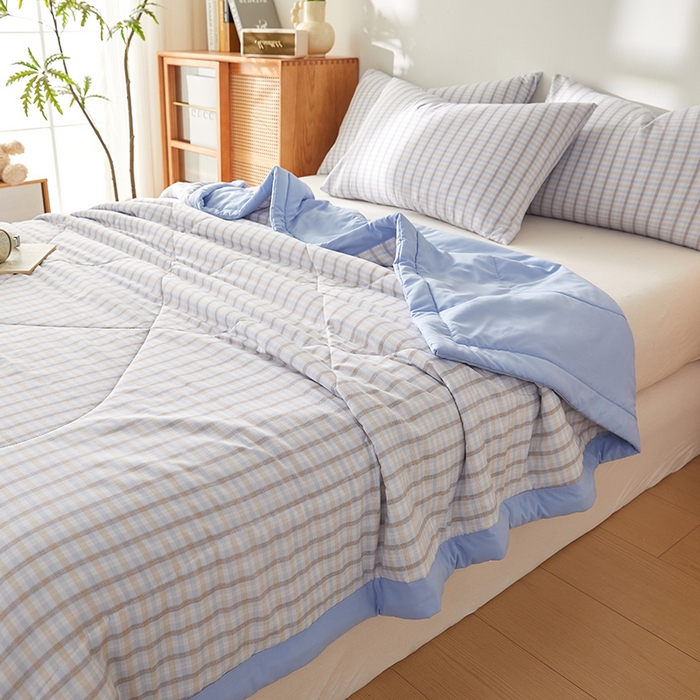 91家纺网 家纺一手货源 找家纺 海洋家纺 2026新款100%新疆棉花格子夏被亲肤仿棉夏凉被纯手包边空调被薄被子 格言