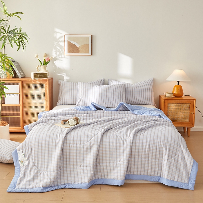 91家纺网 家纺一手货源 找家纺 海洋家纺 2026新款100%新疆棉花格子夏被亲肤仿棉夏凉被纯手包边空调被薄被子 格言