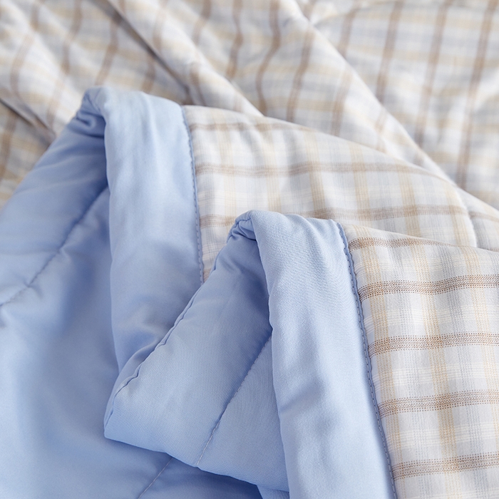 91家纺网 家纺一手货源 找家纺 海洋家纺 2026新款100%新疆棉花格子夏被亲肤仿棉夏凉被纯手包边空调被薄被子 格言