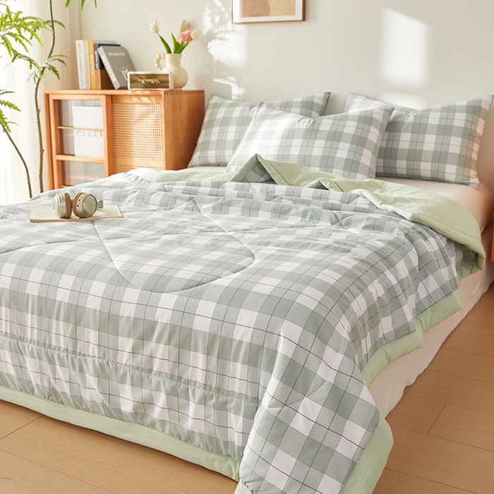 91家纺网 家纺一手货源 找家纺 海洋家纺 2026新款100%新疆棉花格子夏被亲肤仿棉夏凉被纯手包边空调被薄被子 简约-绿