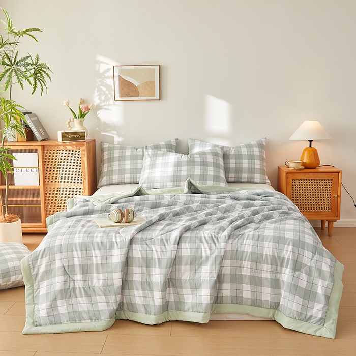 91家纺网 家纺一手货源 找家纺 海洋家纺 2026新款100%新疆棉花格子夏被亲肤仿棉夏凉被纯手包边空调被薄被子 简约-绿