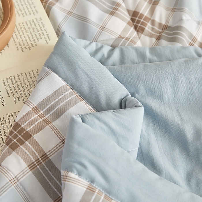 91家纺网 家纺一手货源 找家纺 海洋家纺 2026新款100%新疆棉花格子夏被亲肤仿棉夏凉被纯手包边空调被薄被子 英伦-蓝