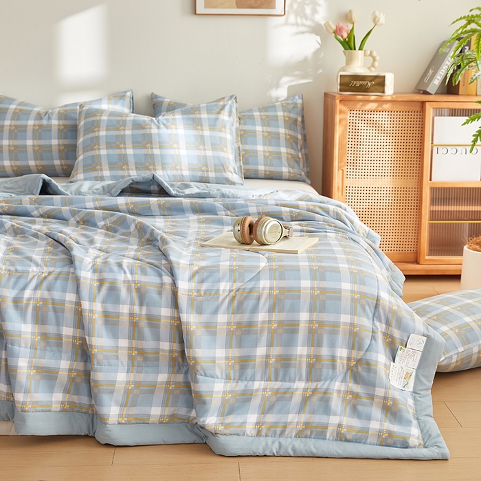 91家纺网 家纺一手货源 找家纺 海洋家纺 2026新款100%新疆棉花格子夏被亲肤仿棉夏凉被纯手包边空调被薄被子 左岸-蓝