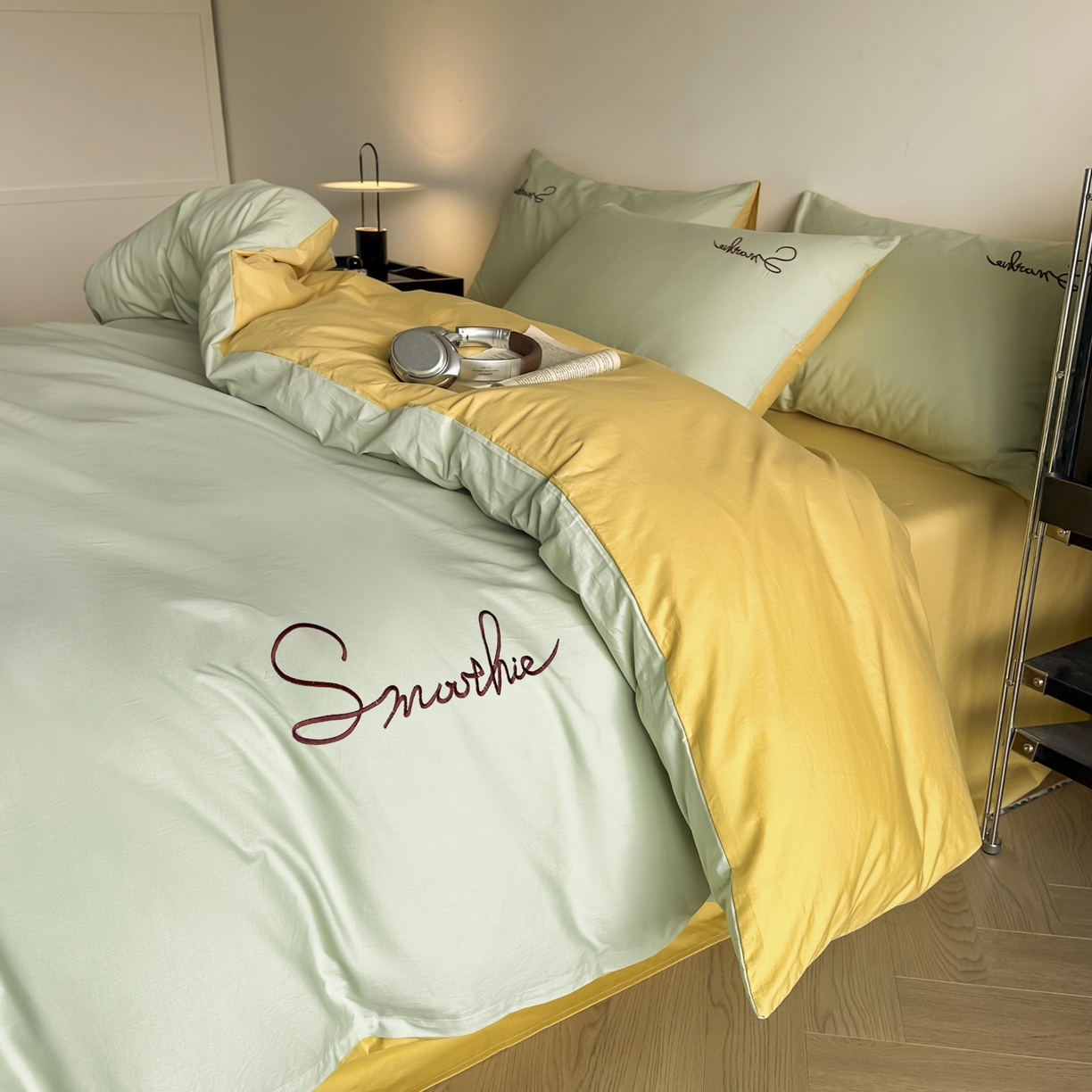 91家纺网 家纺一手货源 找家纺 ab家纺 2026新款刺绣双拼40支全棉水洗四件套 橄榄绿柠檬