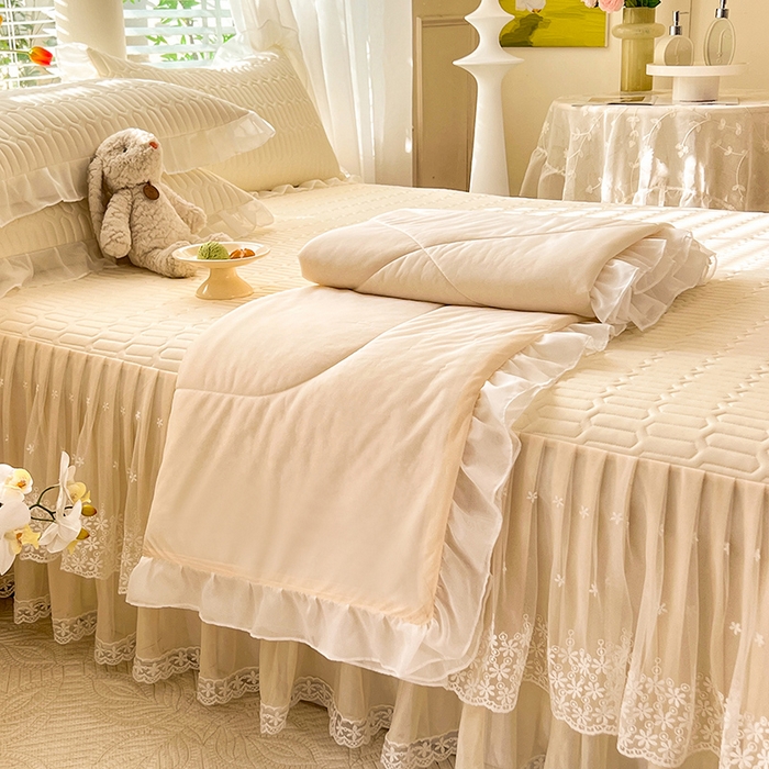 91家纺网 家纺一手货源 找家纺 后庭寝室 2026春夏新款乳胶凉席夏凉被空调被夏被四件套-爱意系列 爱意-米色