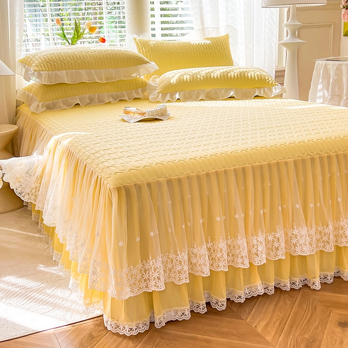 91家纺网 家纺一手货源 找家纺 后庭寝室 2026春夏新款乳胶凉席夏凉被空调被夏被四件套-爱意系列 爱意-嫩黄