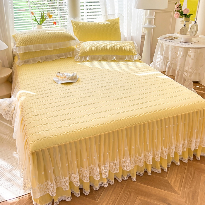 91家纺网 家纺一手货源 找家纺 后庭寝室 2026春夏新款乳胶凉席夏凉被空调被夏被四件套-爱意系列 爱意-嫩黄