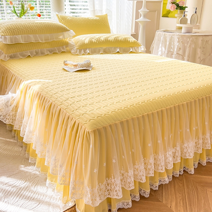 91家纺网 家纺一手货源 找家纺 后庭寝室 2026春夏新款乳胶凉席夏凉被空调被夏被四件套-爱意系列 爱意-嫩黄