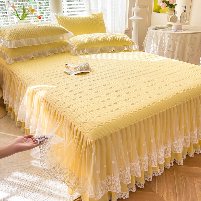 91家纺网 家纺一手货源 找家纺 后庭寝室 2026春夏新款乳胶凉席夏凉被空调被夏被四件套-爱意系列 爱意-嫩黄