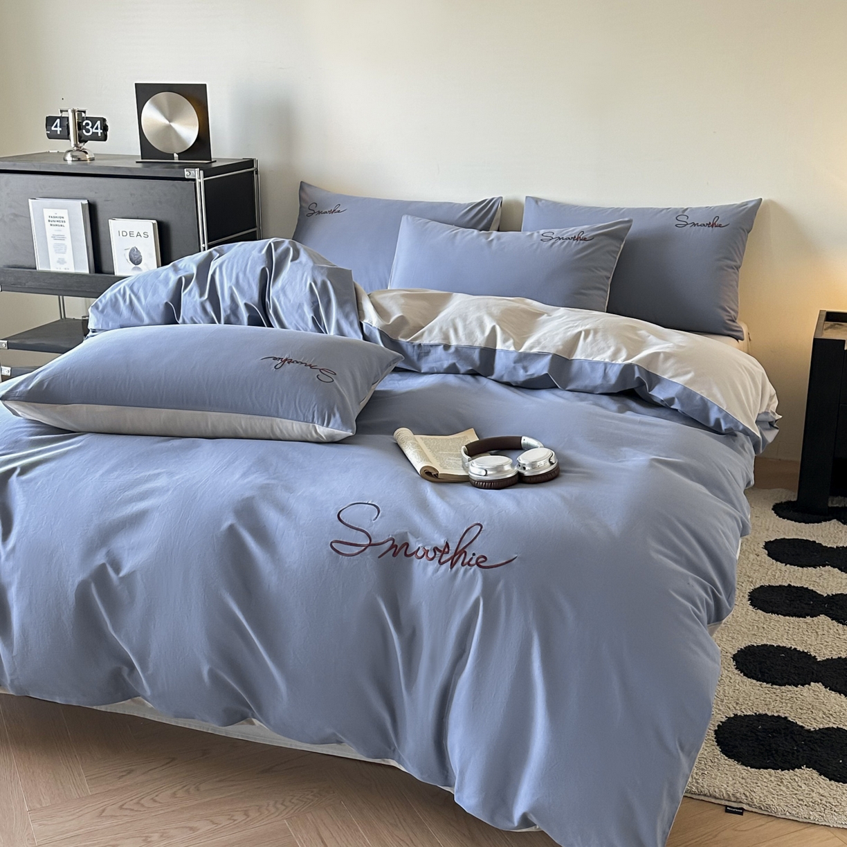 91家纺网 家纺一手货源 找家纺 ab家纺 2026新款刺绣双拼40支全棉水洗四件套 晴空蓝烟灰