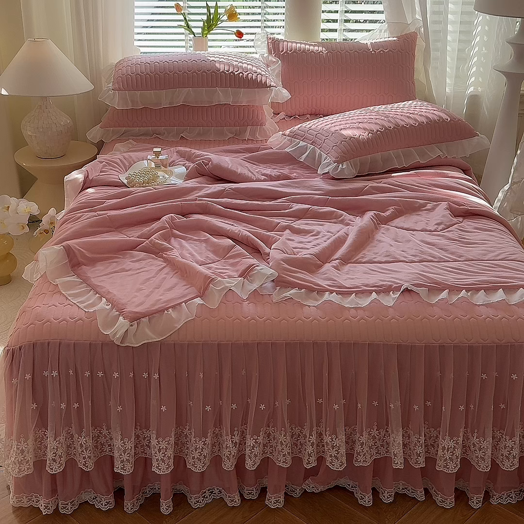 91家纺网 家纺一手货源 找家纺 后庭寝室 2026春夏新款乳胶凉席夏凉被空调被夏被四件套-爱意系列 爱意-粉色