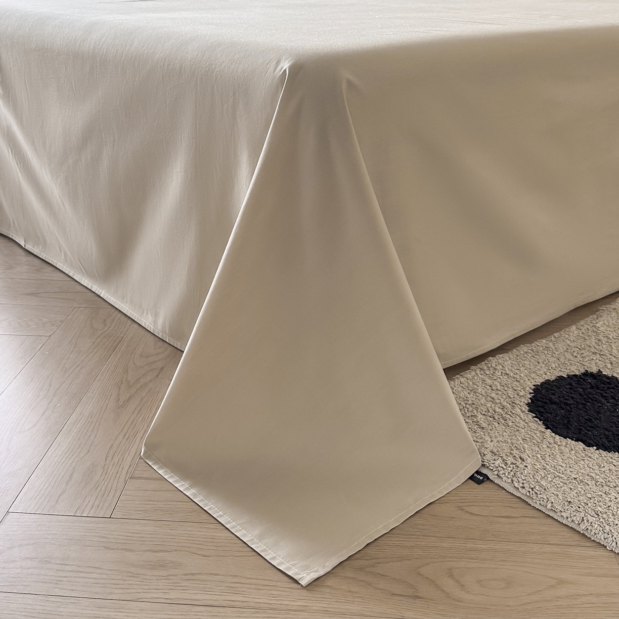 91家纺网 家纺一手货源 找家纺 ab家纺 2026新款刺绣双拼40支全棉水洗四件套 微粉卡其