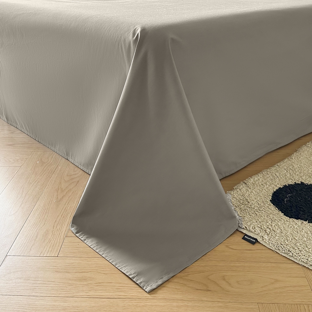 91家纺网 家纺一手货源 找家纺 ab家纺 2026新款刺绣双拼40支全棉水洗四件套 烟灰深灰