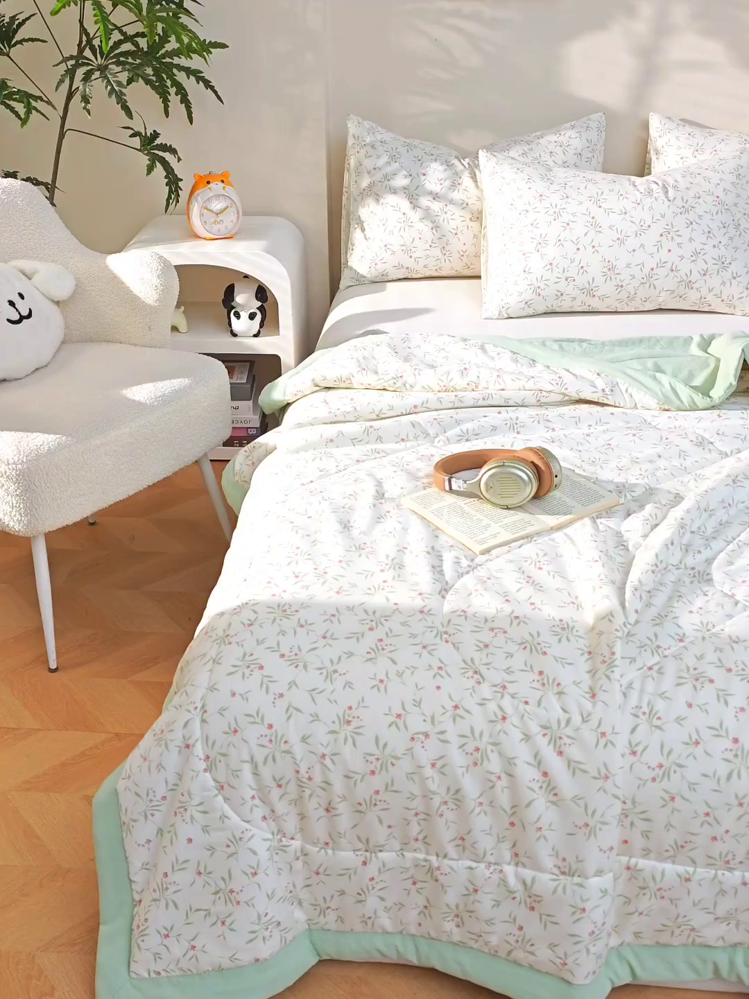 91家纺网 家纺一手货源 找家纺 （总）海洋家纺 2026新款100%新疆棉花印花夏被亲肤仿棉夏凉被纯手包边空调被薄被子