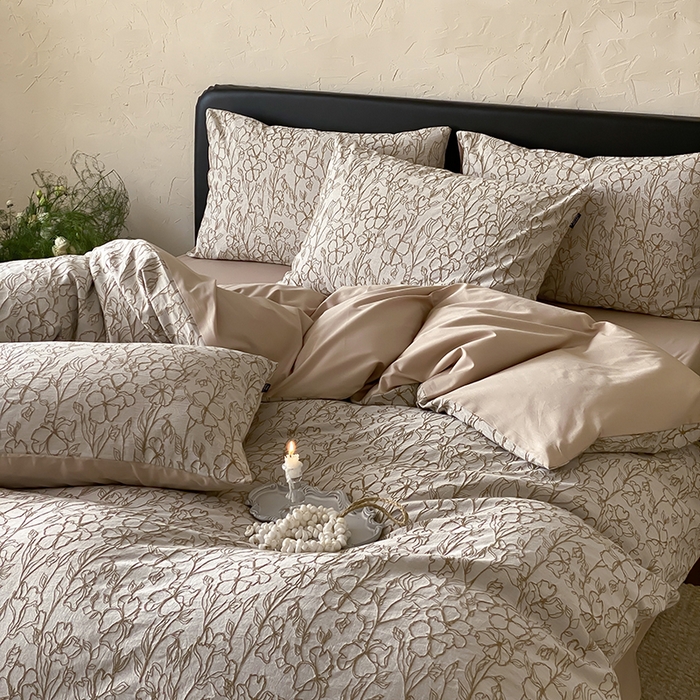 91家纺网 家纺一手货源 找家纺 （总）宜代光年 2026新款全棉厚织色织大提花四件套系列