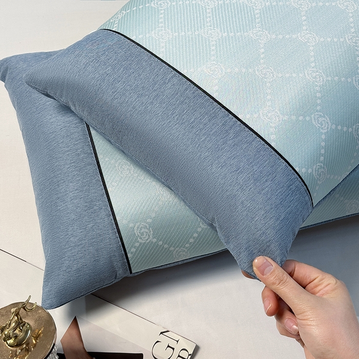 91家纺网 家纺一手货源 找家纺 小牛席业 2026春夏新款小玫瑰夏凉枕系列枕头枕芯（枕套+枕芯） 小玫瑰夏凉枕-湖蓝