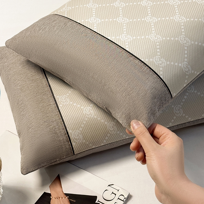 91家纺网 家纺一手货源 找家纺 小牛席业 2026春夏新款小玫瑰夏凉枕系列枕头枕芯（枕套+枕芯） 小玫瑰夏凉枕-香槟