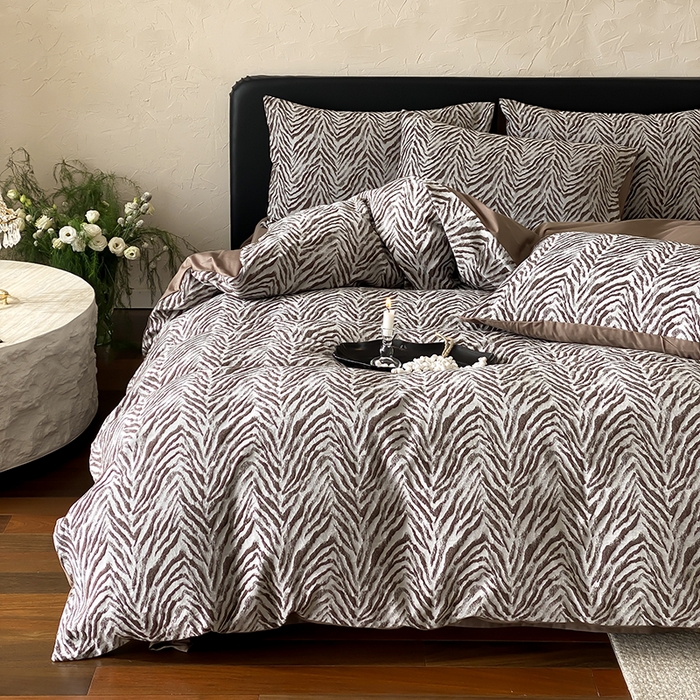 91家纺网 家纺一手货源 找家纺 （总）宜代光年 2026新款全棉厚织色织大提花四件套系列