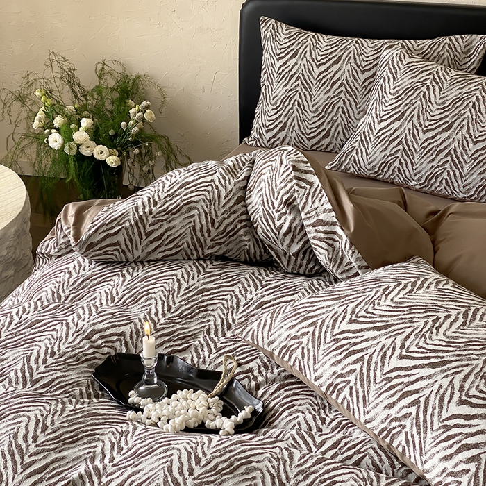 91家纺网 家纺一手货源 找家纺 （总）宜代光年 2026新款全棉厚织色织大提花四件套系列