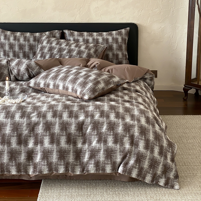 91家纺网 家纺一手货源 找家纺 宜代光年 2026新款全棉厚织色织大提花四件套系列 槿禾