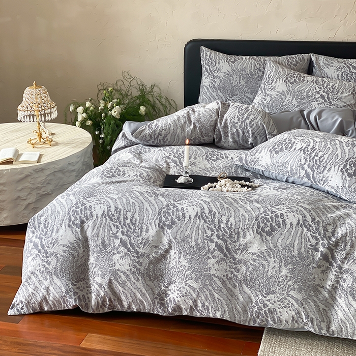 91家纺网 家纺一手货源 找家纺 宜代光年 2026新款全棉厚织色织大提花四件套系列 怀澈