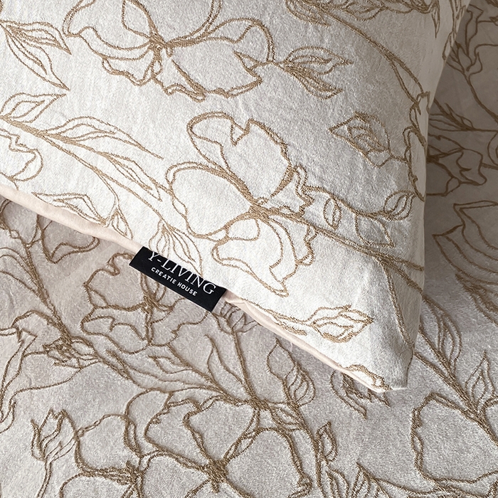 91家纺网 家纺一手货源 找家纺 宜代光年 2026新款全棉厚织色织大提花四件套系列 滴落游花