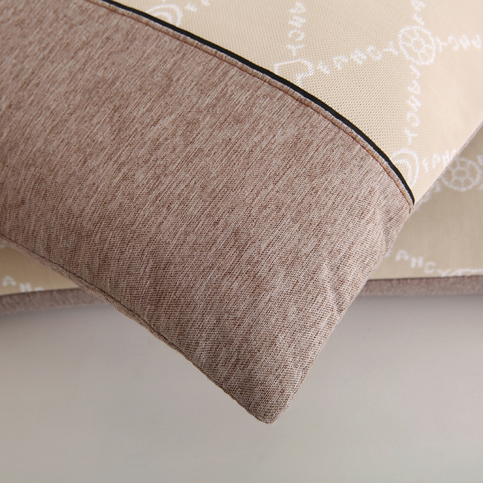 91家纺网 家纺一手货源 找家纺 小牛席业 2026春夏新款月亮爱心-凉感冰丝夏凉枕系列枕头枕芯 月亮爱心夏凉枕-香槟