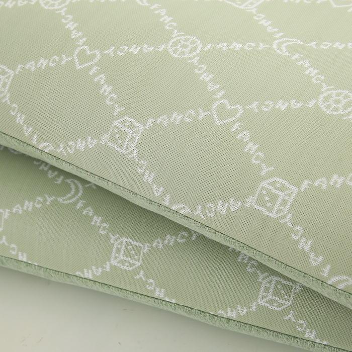 91家纺网 家纺一手货源 找家纺 小牛席业 2026春夏新款月亮爱心-凉感冰丝夏凉枕系列枕头枕芯 月亮爱心夏凉枕-绿色