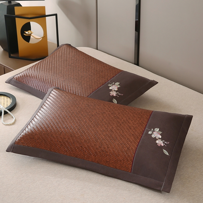 91家纺网 家纺一手货源 找家纺 （总）小牛席业 2026春夏新款霸王藤夏凉枕枕头枕芯（枕套+枕芯）-清雅花语夏天枕套藤枕头冰藤枕套冰丝枕套